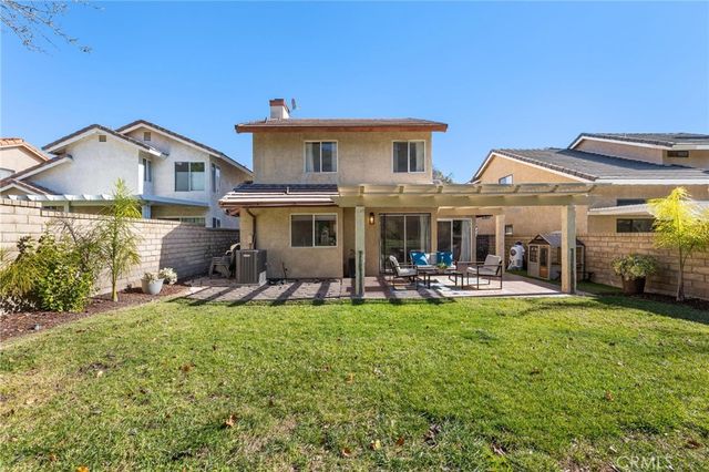 28205 Stonington Lane, Saugus, CA 91350