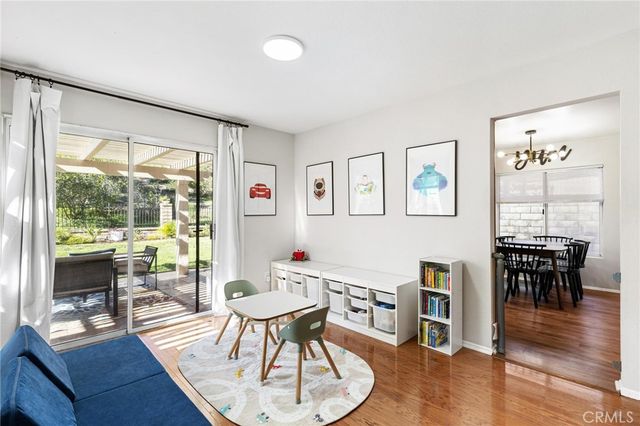 28205 Stonington Lane, Saugus, CA 91350