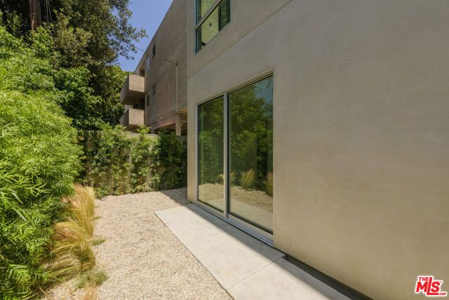 1125 Sanborn Avenue, Los Angeles, CA 90029