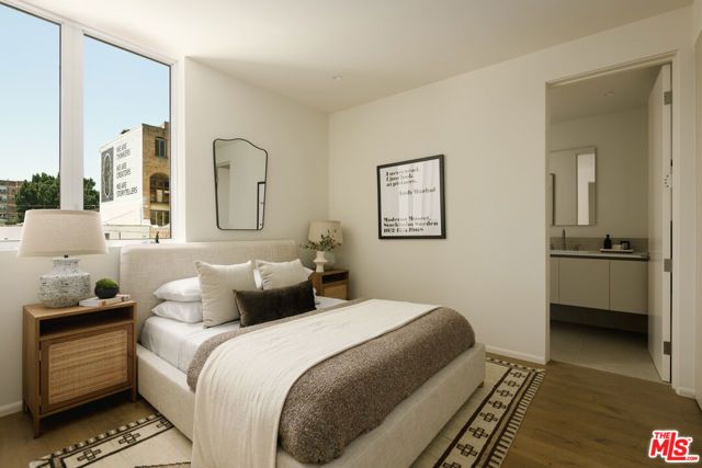 1125 Sanborn Avenue, Los Angeles, CA 90029