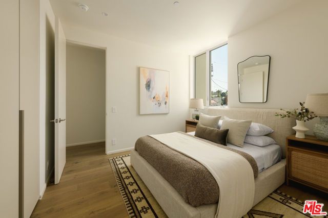 1125 Sanborn Avenue, Los Angeles, CA 90029
