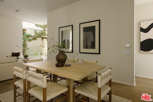 1125 Sanborn Avenue, Los Angeles, CA 90029