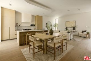 1125 Sanborn Avenue, Los Angeles, CA 90029