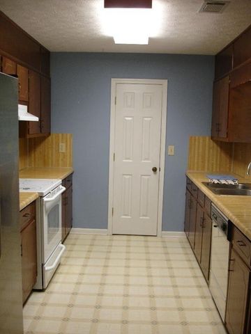 488 Slew Avenue, Lawrenceville, GA 30043