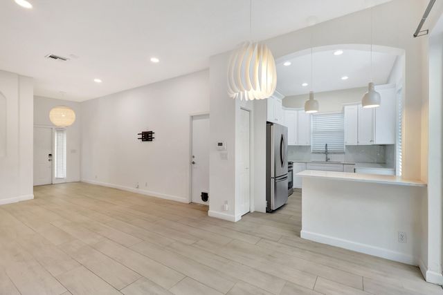 1898 Capeside Circle, Wellington, FL 33414