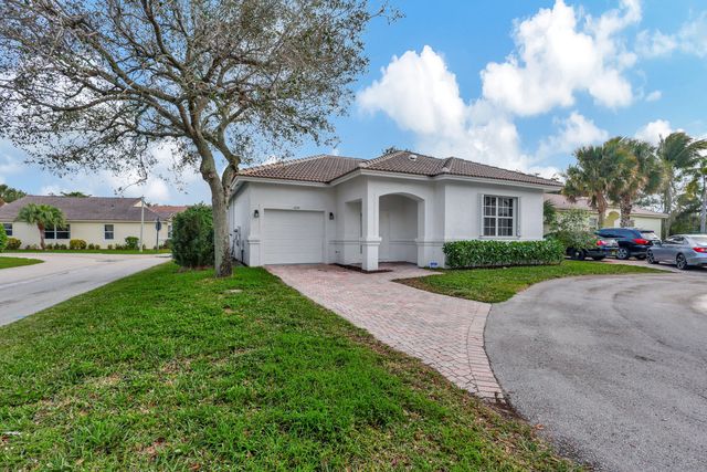 1898 Capeside Circle, Wellington, FL 33414