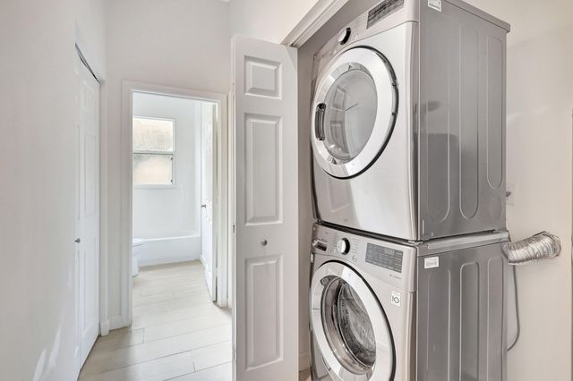 1898 Capeside Circle, Wellington, FL 33414