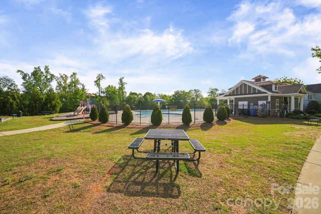 148 Byers Commons Drive, Mooresville, NC 28117