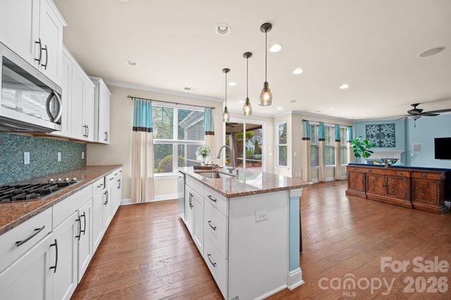 148 Byers Commons Drive, Mooresville, NC 28117