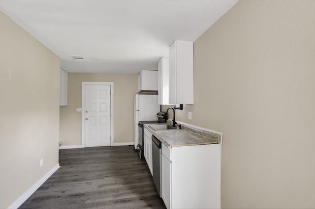 2520 N Hickory Street, Sherman, TX 75092