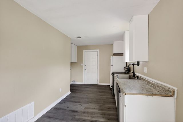 2520 N Hickory Street, Sherman, TX 75092