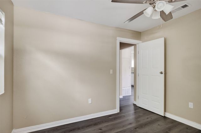 2520 N Hickory Street, Sherman, TX 75092
