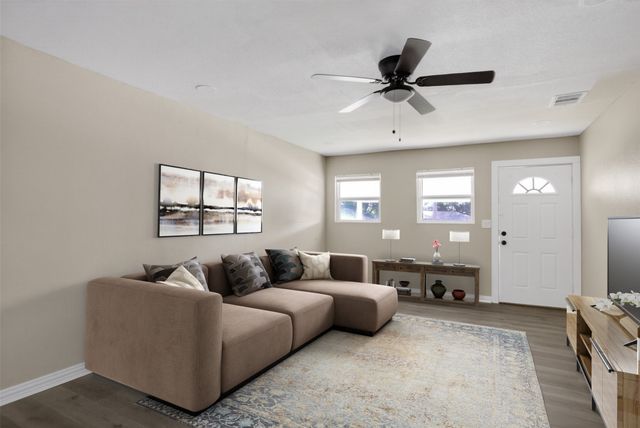 2520 N Hickory Street, Sherman, TX 75092