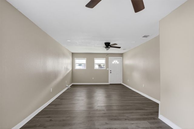 2520 N Hickory Street, Sherman, TX 75092