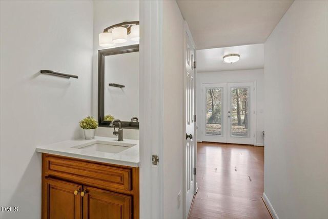 107 Cooper Glen Place Unit 2, Chapel Hill, NC 27517