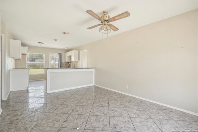 5301 CASTLE CV, San Antonio, TX 78242