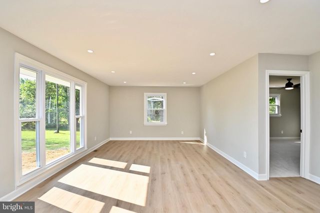 7100 N ROXBURY MILL RD, Spotsylvania, VA 22551