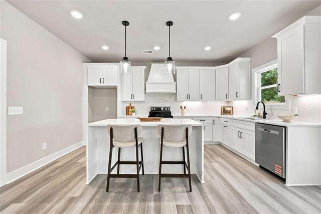 2230 Rebel Road, Cumming, GA 30041
