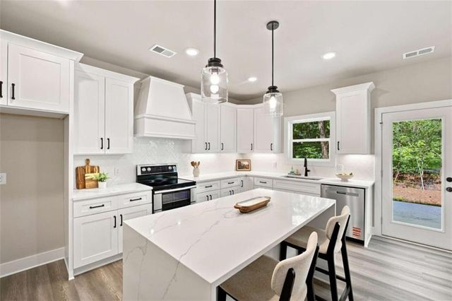 2230 Rebel Road, Cumming, GA 30041