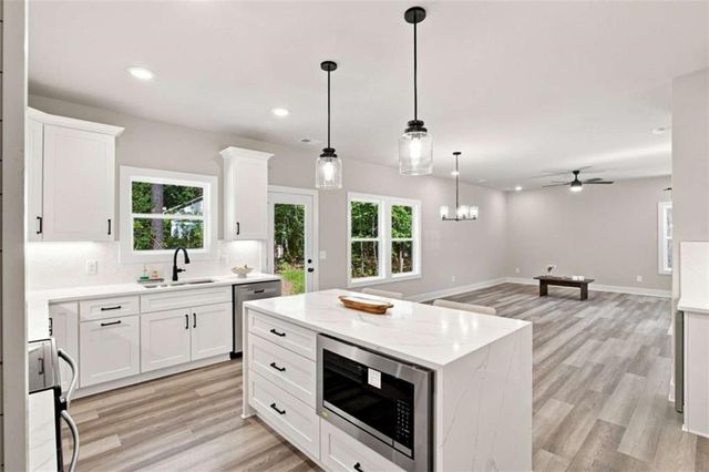2230 Rebel Road, Cumming, GA 30041