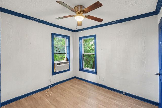 3926 Farmer Street, Houston, TX 77020