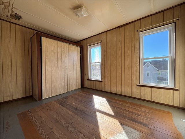 8 South Edgar Street, Kane Boro, PA 16735