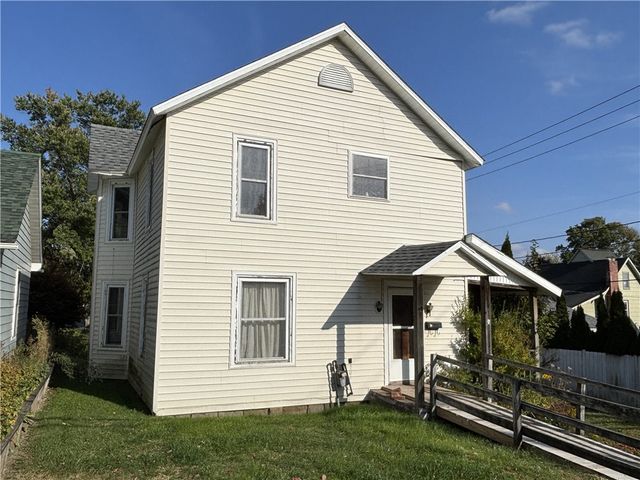 8 South Edgar Street, Kane Boro, PA 16735