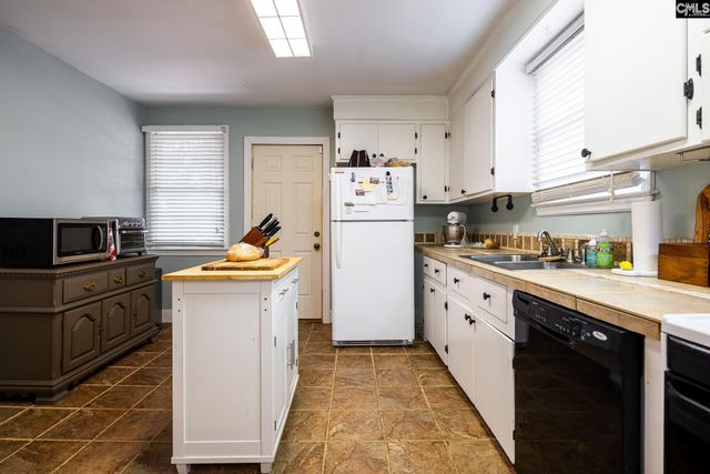 3963 Live Oak Street, Columbia, SC 29205