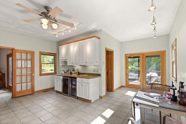 364 Chestnut St, Wilmington, MA 01887
