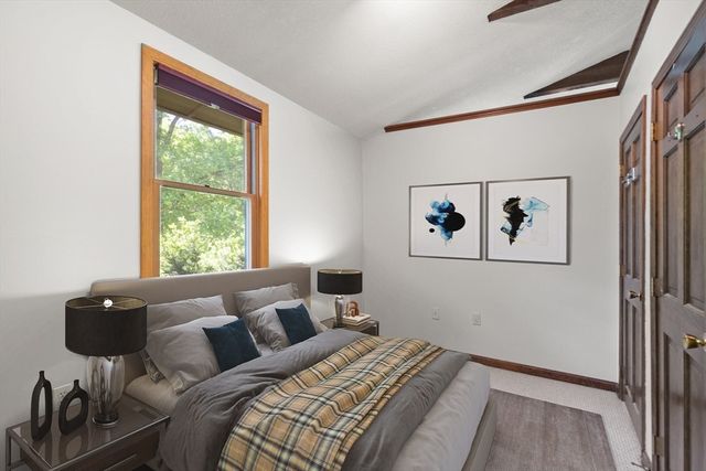 364 Chestnut St, Wilmington, MA 01887
