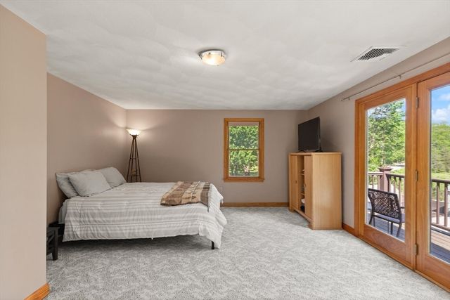 364 Chestnut St, Wilmington, MA 01887