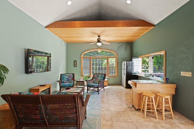 364 Chestnut St, Wilmington, MA 01887