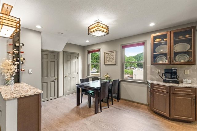 364 Chestnut St, Wilmington, MA 01887