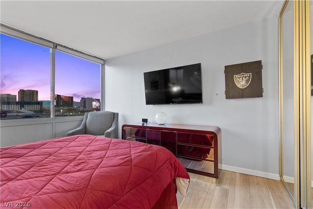 205 East Harmon Avenue 802, Las Vegas, NV 89169
