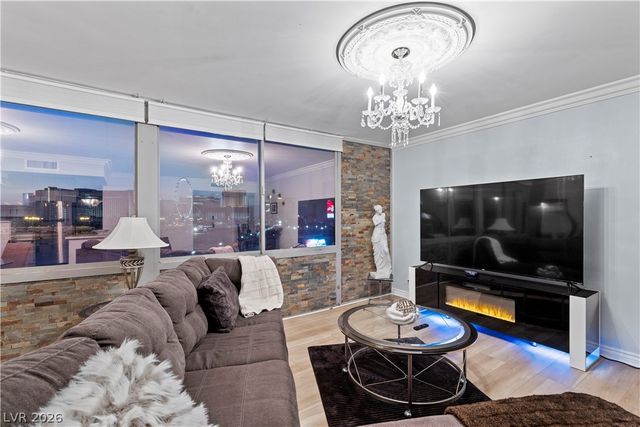 205 East Harmon Avenue 802, Las Vegas, NV 89169