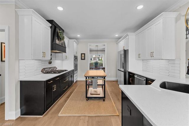 8009 Honkers Hollow Drive, Stokesdale, NC 27357