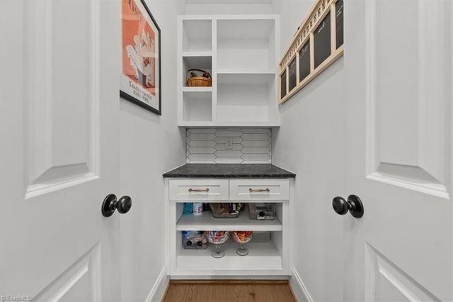 8009 Honkers Hollow Drive, Stokesdale, NC 27357