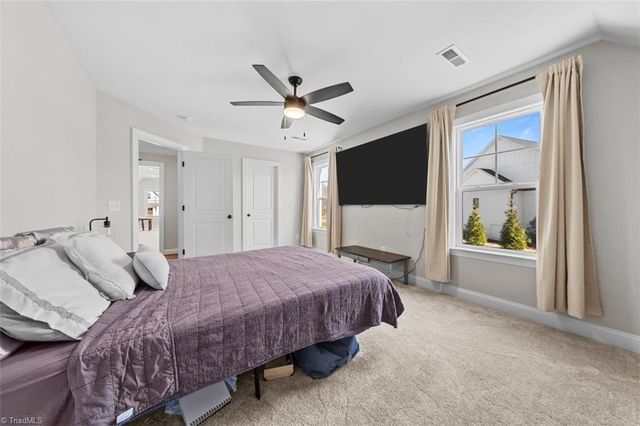 8009 Honkers Hollow Drive, Stokesdale, NC 27357