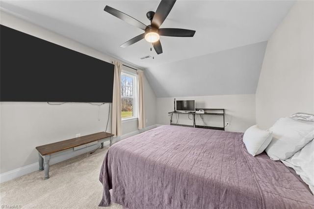 8009 Honkers Hollow Drive, Stokesdale, NC 27357