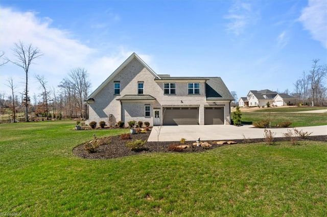 8009 Honkers Hollow Drive, Stokesdale, NC 27357