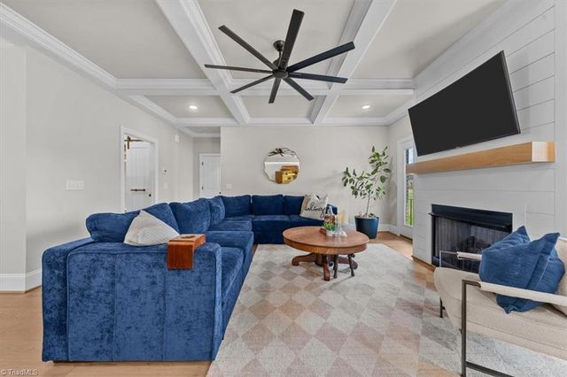 8009 Honkers Hollow Drive, Stokesdale, NC 27357