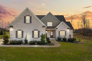8009 Honkers Hollow Drive, Stokesdale, NC 27357