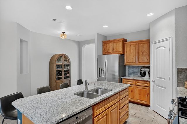 6611 Colony Rd, Midland, TX 79707