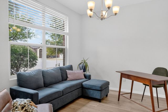 6611 Colony Rd, Midland, TX 79707