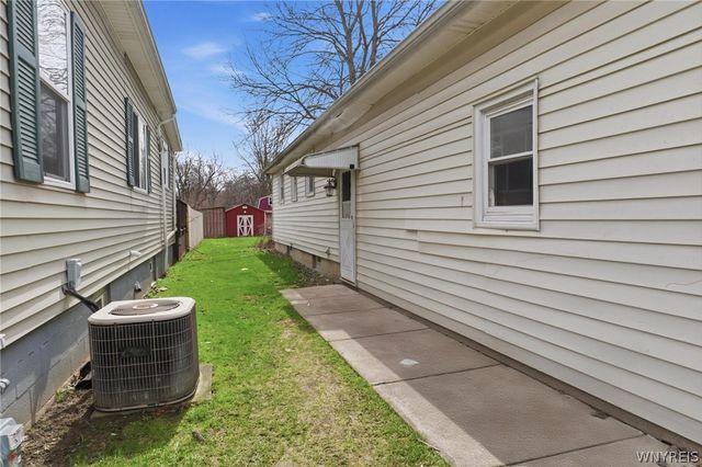 361 Rumbold Avenue, North Tonawanda, NY 14120