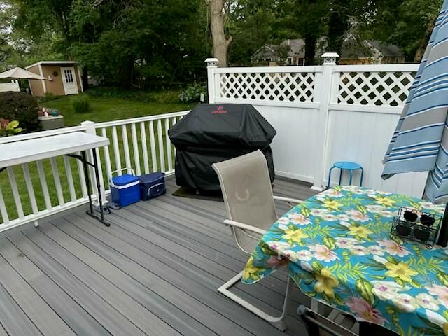 30 Marjorie Avenue, Pocasset, MA 02559