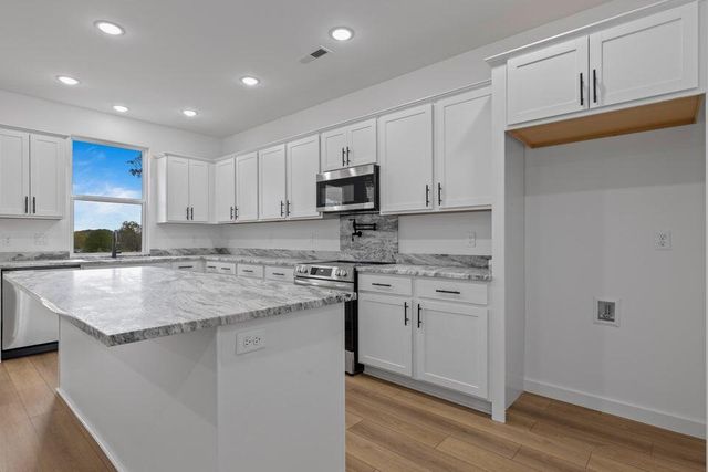 298 Pinnacle Point Lane 112, Dunlap, TN 37327