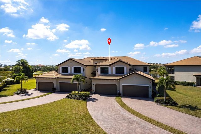 2351 Montserrat LN 202, Naples, FL 34120