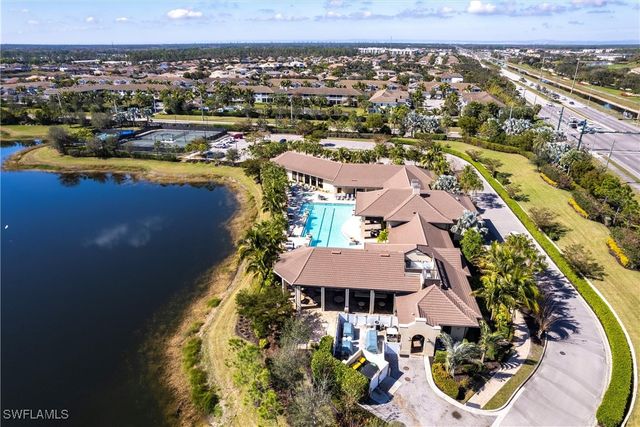 2351 Montserrat LN 202, Naples, FL 34120