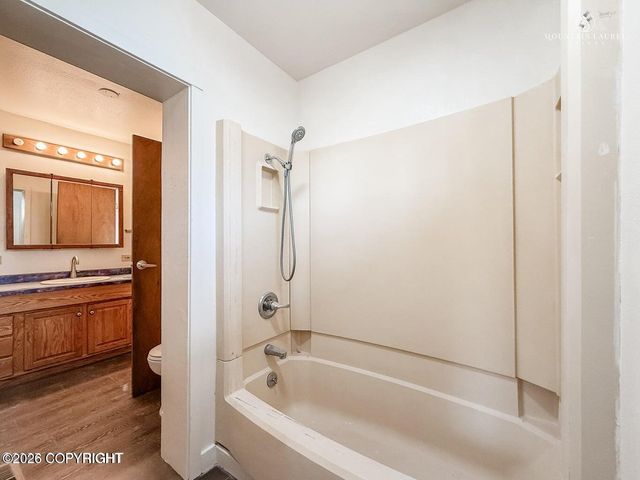 8747 S Twilight Drive, Wasilla, AK 99623